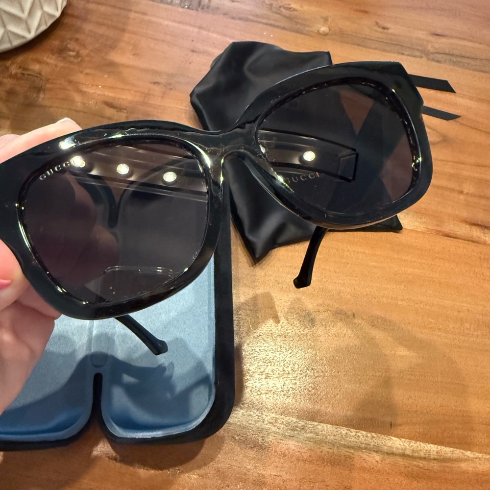 Gucci Women's Tortoise Shell Sunglasses